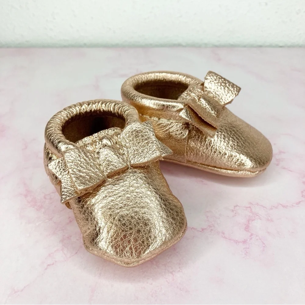 Freshly Picked baby shoes rose gold bow moccasin soft sole size 0‎ infant